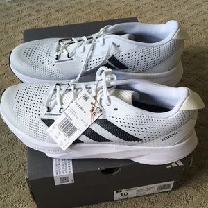 Adidas Men’s 10 Adizero SL shoes New in box White